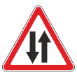 Дорожный знак 1.21 «Двустороннее движение» (металл 0,8 мм, I типоразмер: сторона 700 мм, С/О пленка: тип А коммерческая)